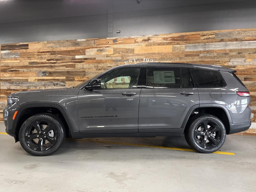 new 2025 Jeep Grand Cherokee L car, priced at $44,210