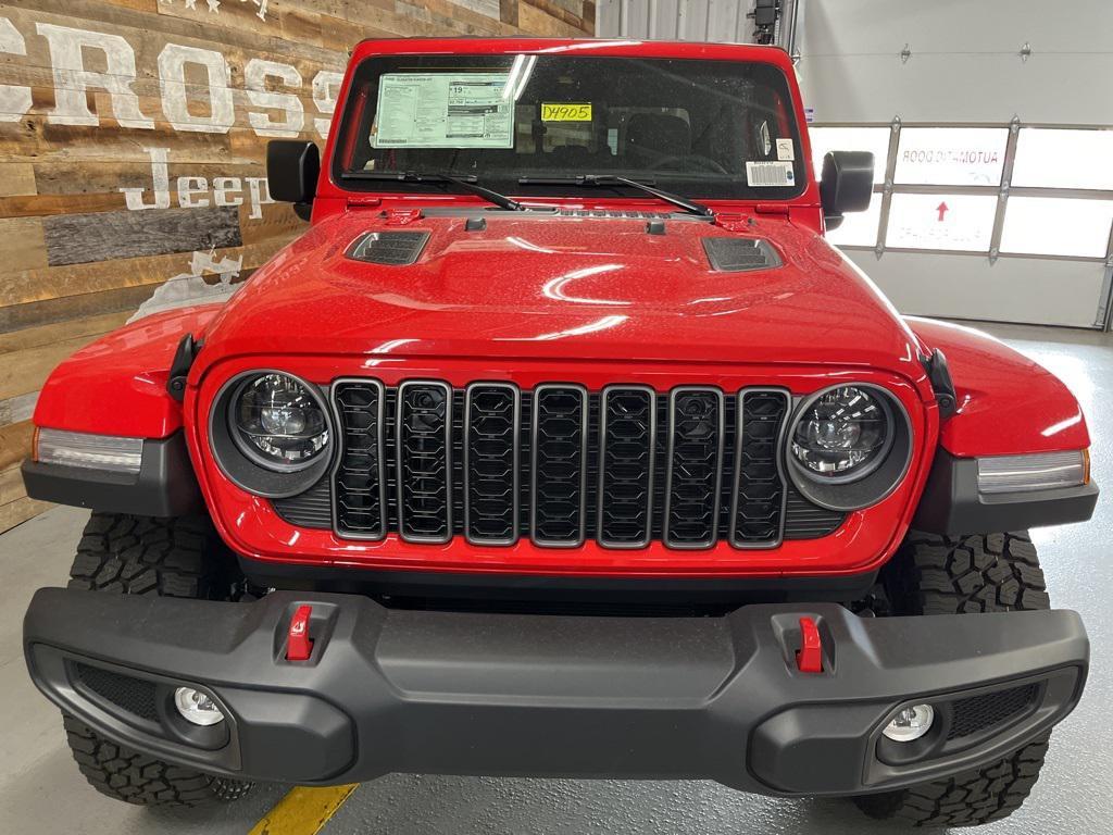 new 2025 Jeep Gladiator car, priced at $46,000