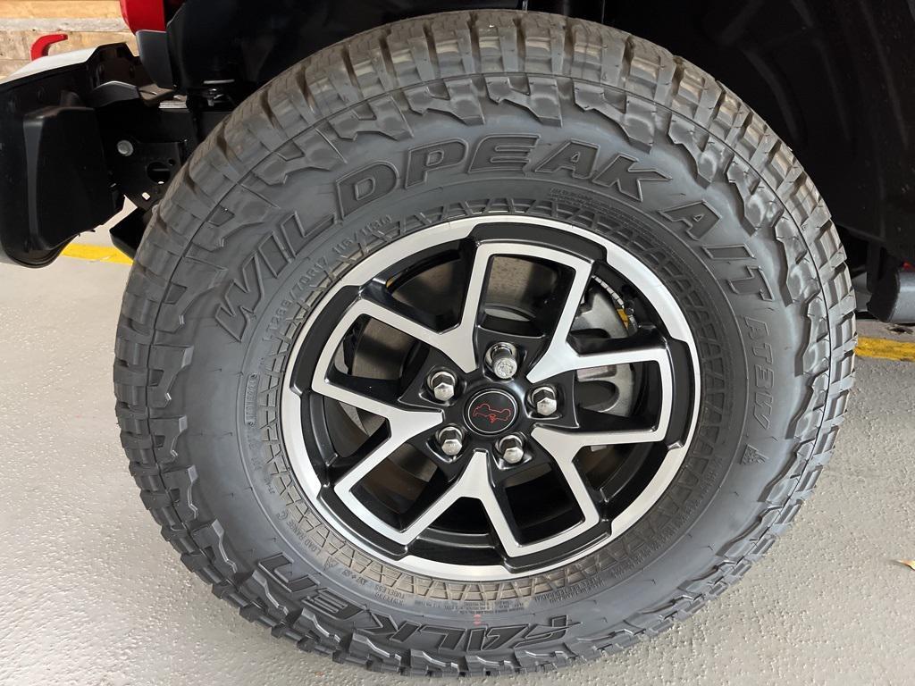 new 2025 Jeep Gladiator car, priced at $46,000