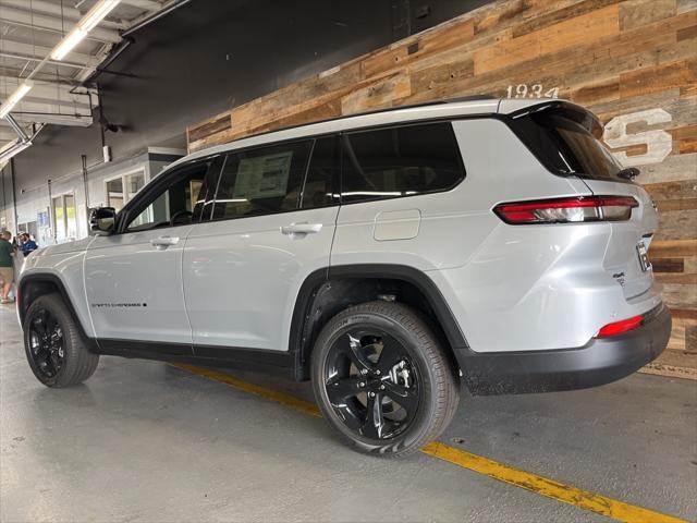 new 2025 Jeep Grand Cherokee L car, priced at $54,635