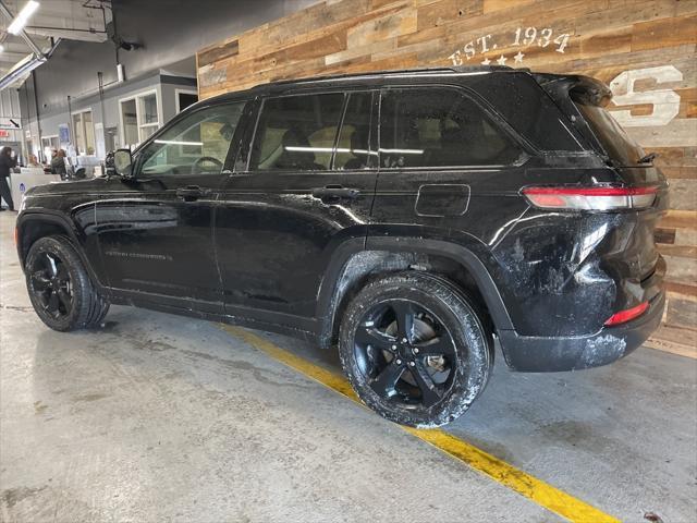 used 2023 Jeep Grand Cherokee car, priced at $35,676