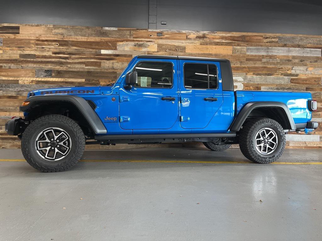 new 2025 Jeep Gladiator car, priced at $47,000