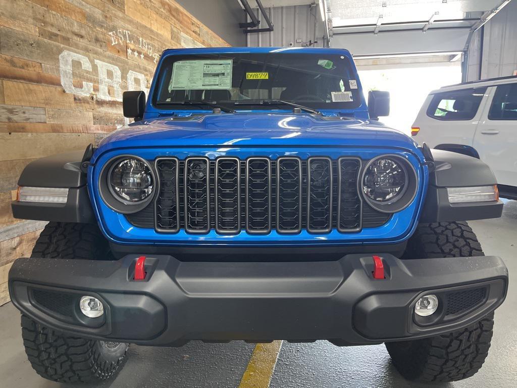 new 2025 Jeep Gladiator car, priced at $47,000