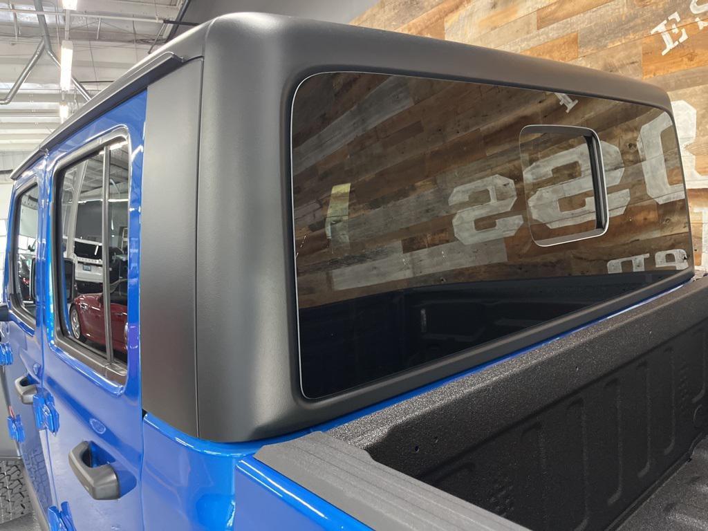 new 2025 Jeep Gladiator car, priced at $47,000