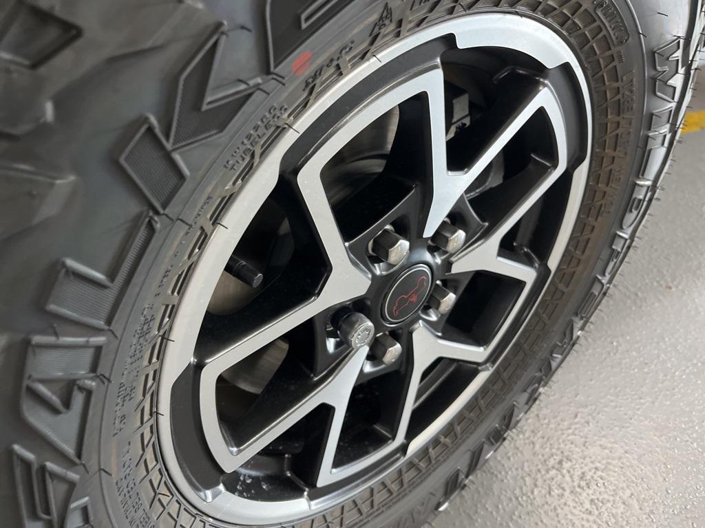 new 2025 Jeep Gladiator car, priced at $47,000