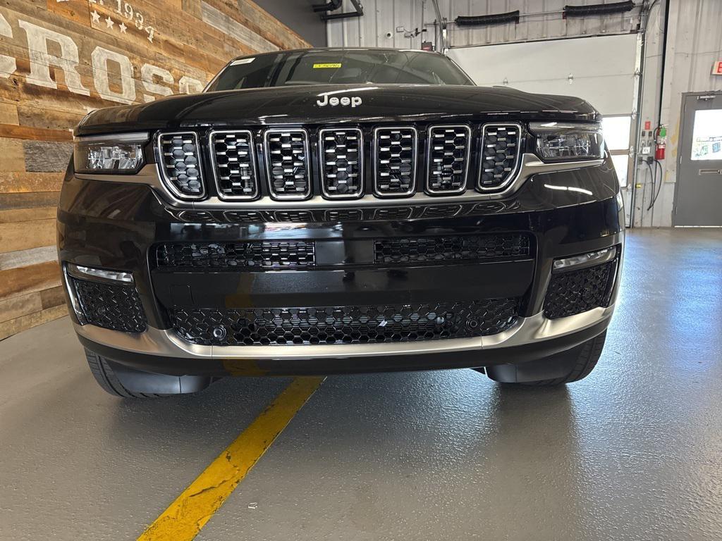 new 2025 Jeep Grand Cherokee L car, priced at $61,041