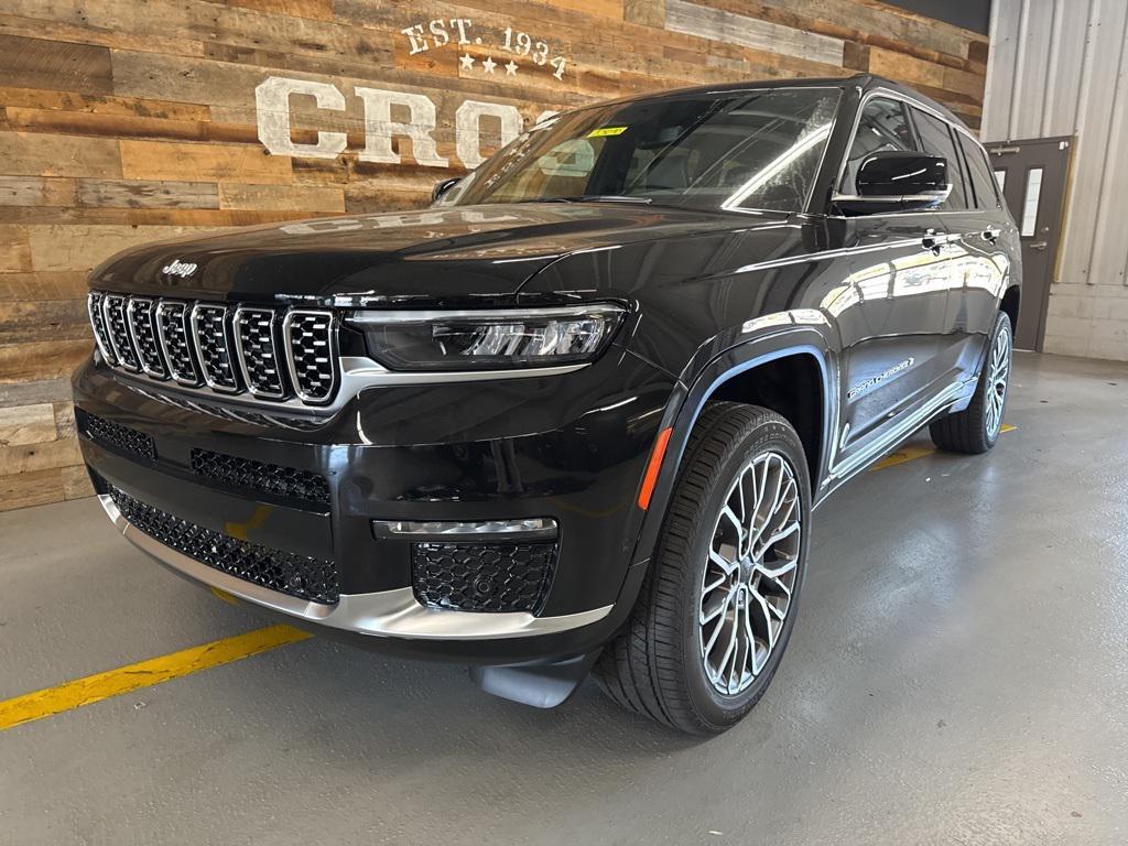 new 2025 Jeep Grand Cherokee L car, priced at $61,041