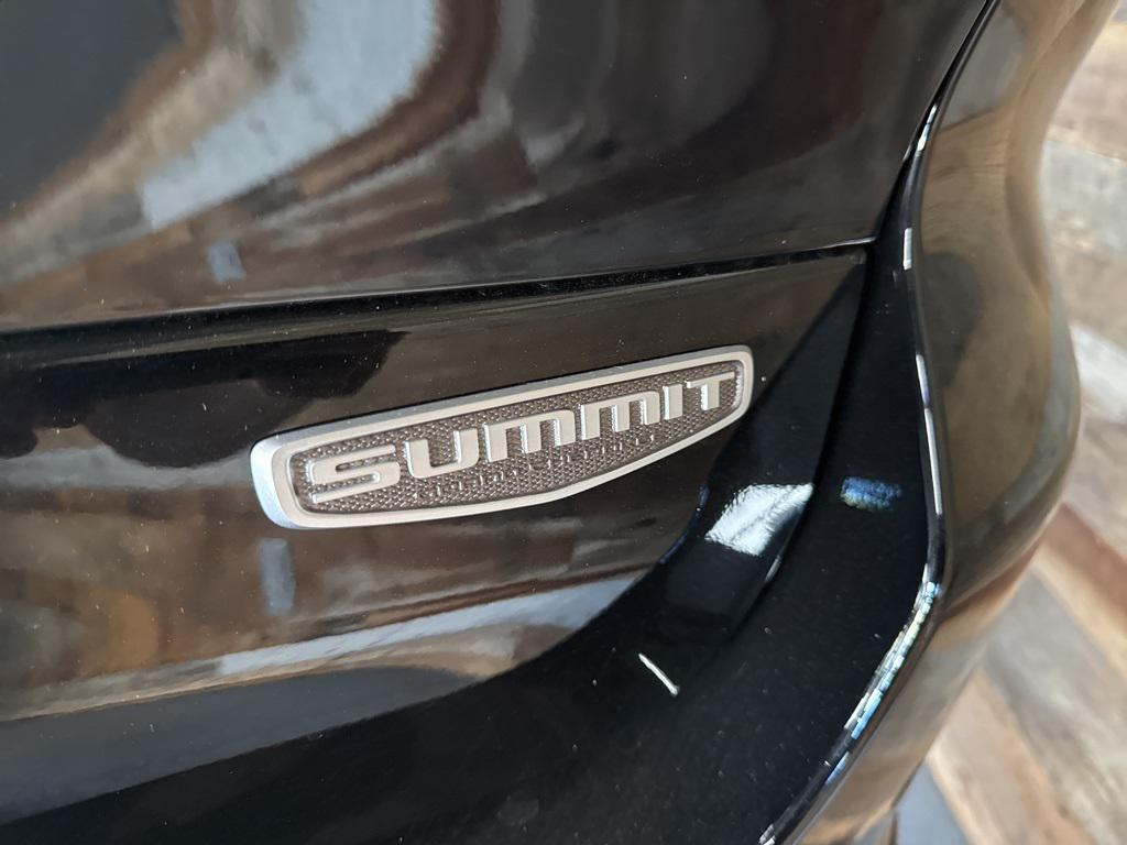 new 2025 Jeep Grand Cherokee L car, priced at $61,041