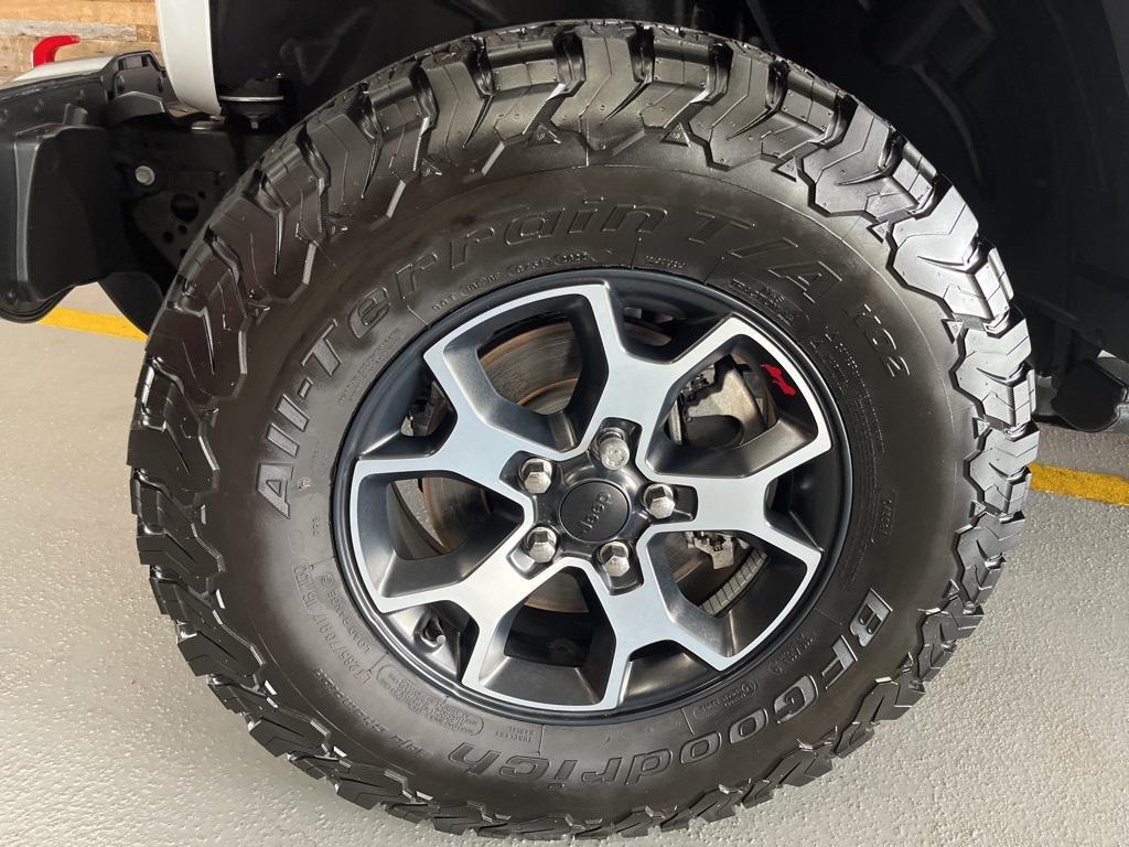 used 2022 Jeep Wrangler Unlimited car, priced at $42,301