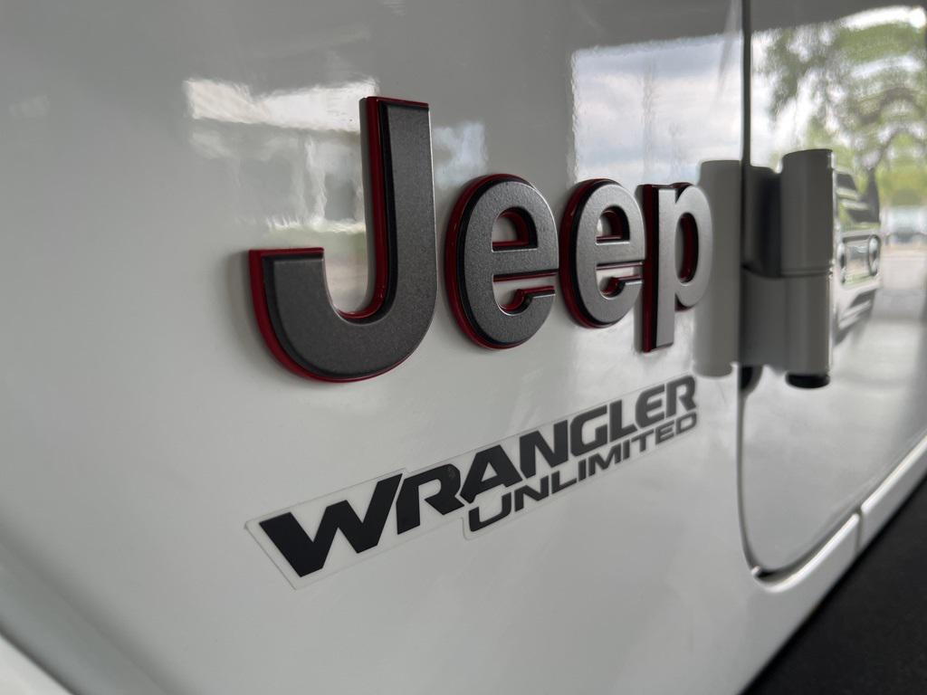 used 2022 Jeep Wrangler Unlimited car, priced at $42,301