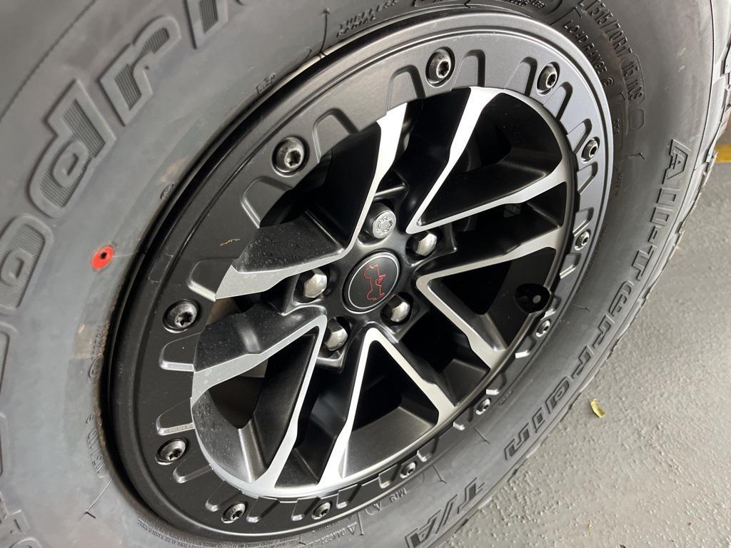 new 2025 Jeep Wrangler car, priced at $72,565