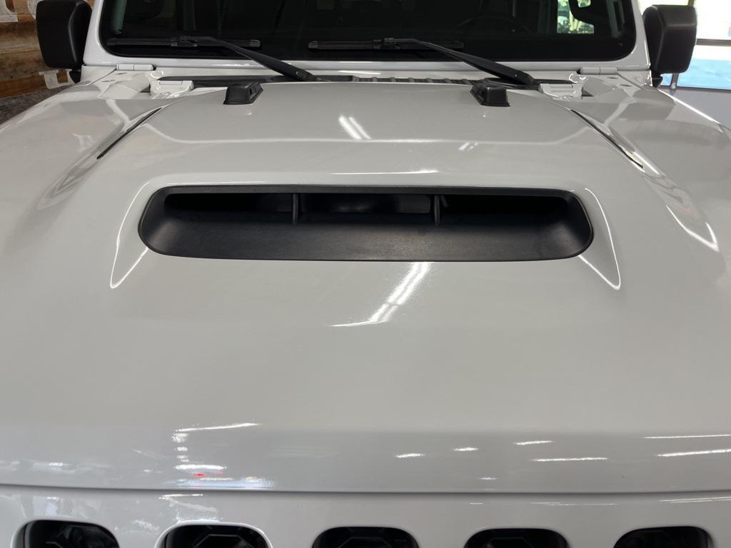 used 2021 Jeep Gladiator car, priced at $100,000