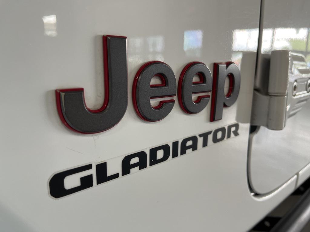 used 2020 Jeep Gladiator car, priced at $40,000