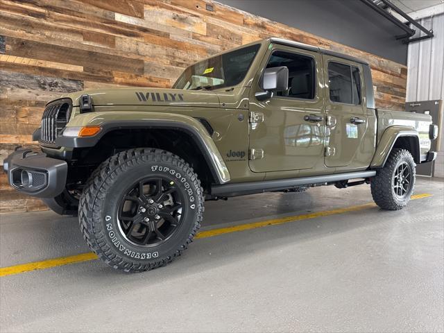 new 2025 Jeep Gladiator car, priced at $46,082