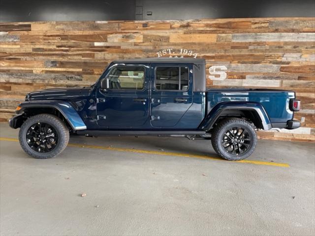 new 2025 Jeep Gladiator car, priced at $42,285