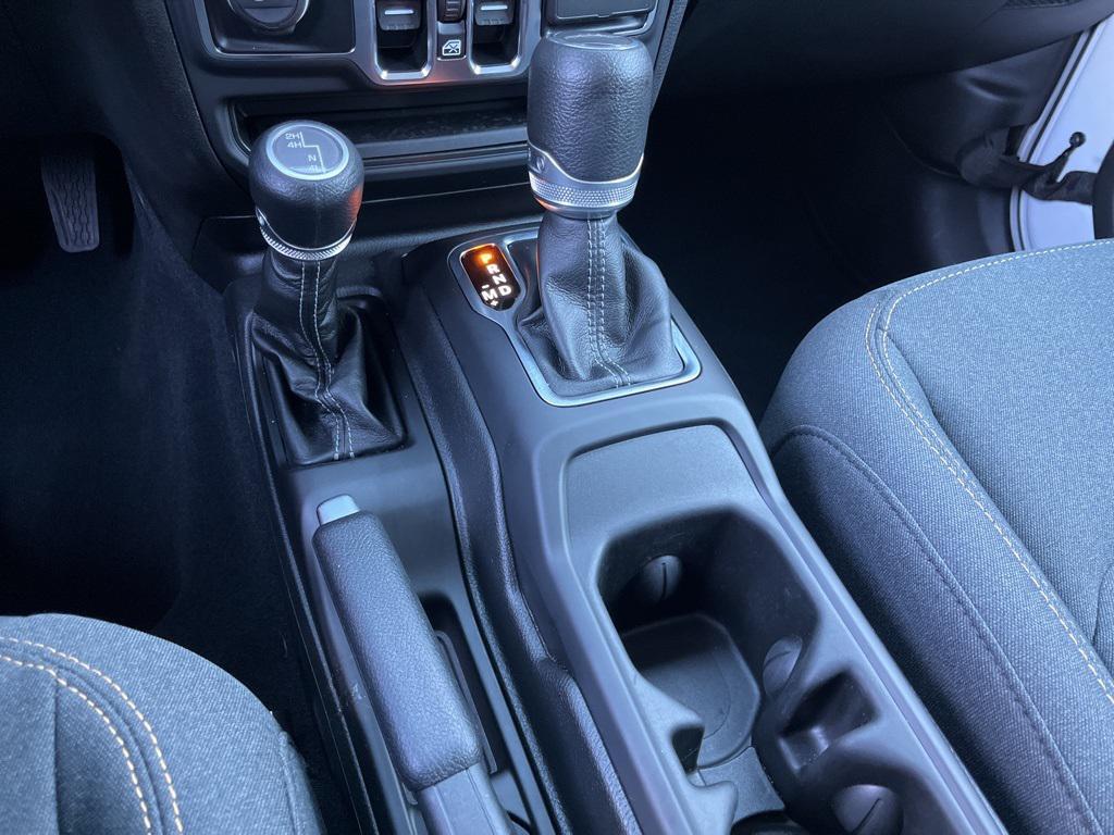 used 2025 Jeep Gladiator car, priced at $35,000