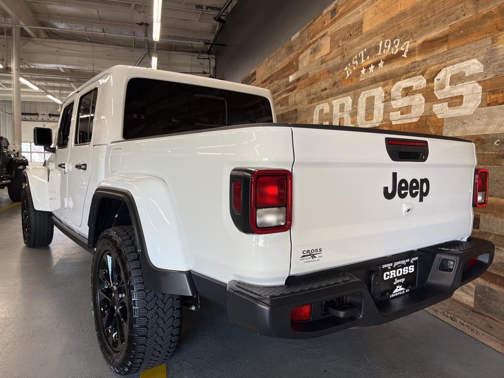 used 2025 Jeep Gladiator car, priced at $35,000