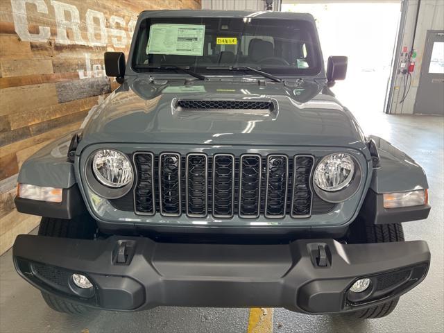 new 2025 Jeep Gladiator car, priced at $42,761