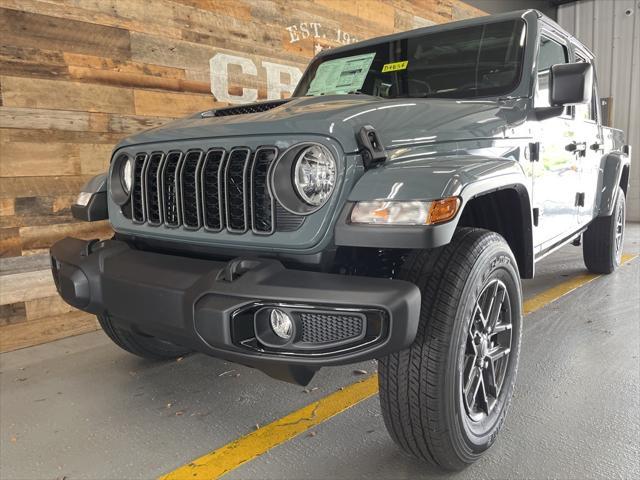 new 2025 Jeep Gladiator car, priced at $42,761