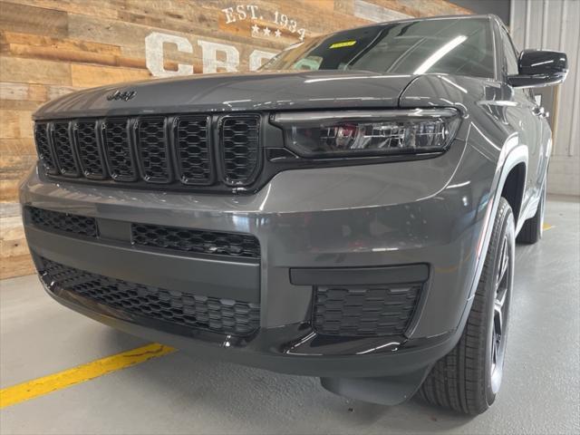 new 2025 Jeep Grand Cherokee L car, priced at $41,206