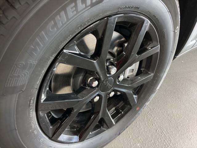 new 2025 Jeep Grand Cherokee L car, priced at $41,206