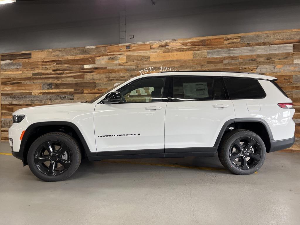 new 2025 Jeep Grand Cherokee L car, priced at $44,345