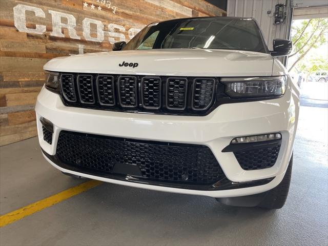 new 2025 Jeep Grand Cherokee car, priced at $62,161