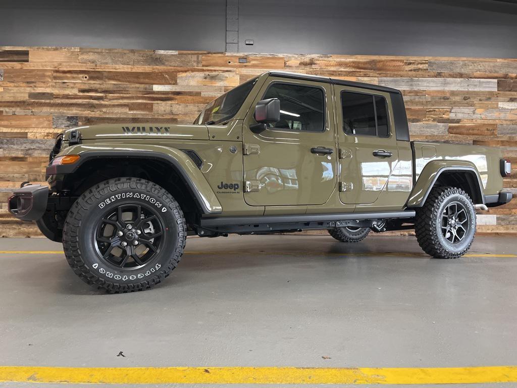 new 2026 Jeep Gladiator car, priced at $47,610