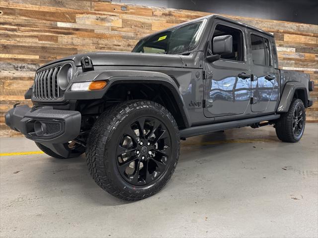 new 2025 Jeep Gladiator car, priced at $41,885