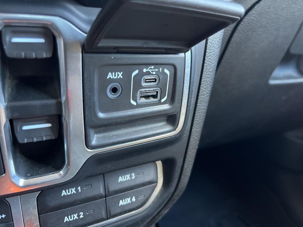 used 2020 Jeep Gladiator car, priced at $37,497