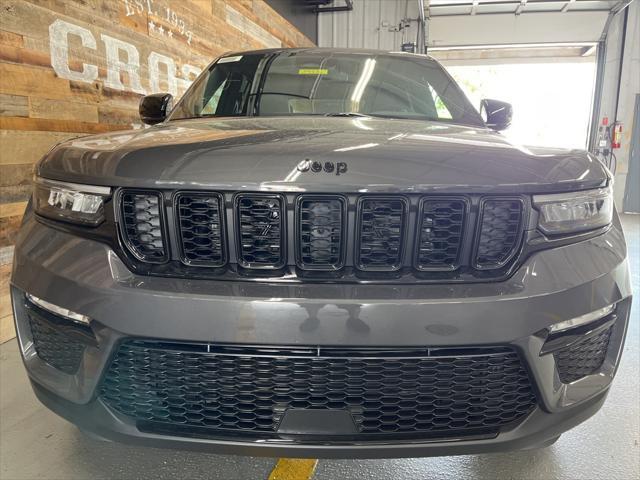 new 2024 Jeep Grand Cherokee car, priced at $48,500