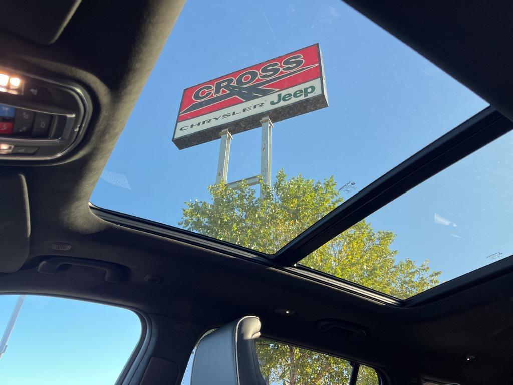 new 2025 Jeep Grand Cherokee L car, priced at $62,000