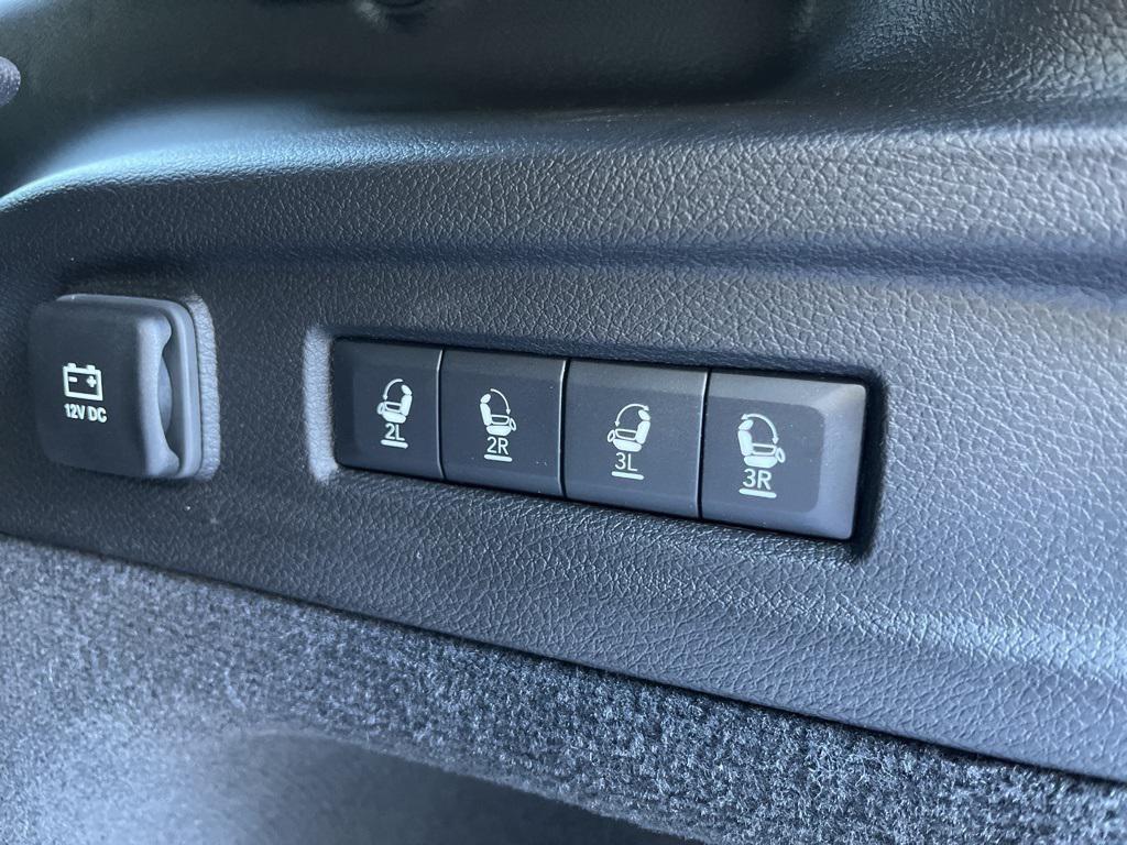 new 2025 Jeep Grand Cherokee L car, priced at $62,000