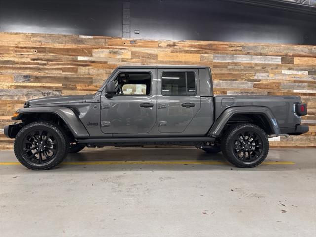 new 2025 Jeep Gladiator car, priced at $41,885