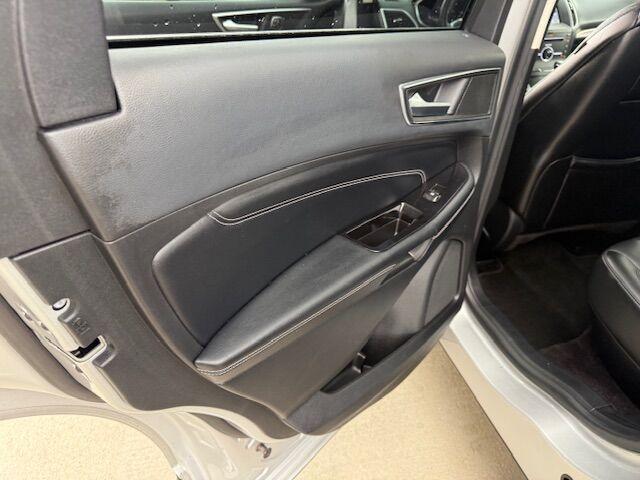 used 2016 Ford Edge car, priced at $14,900