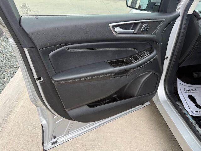 used 2016 Ford Edge car, priced at $14,900