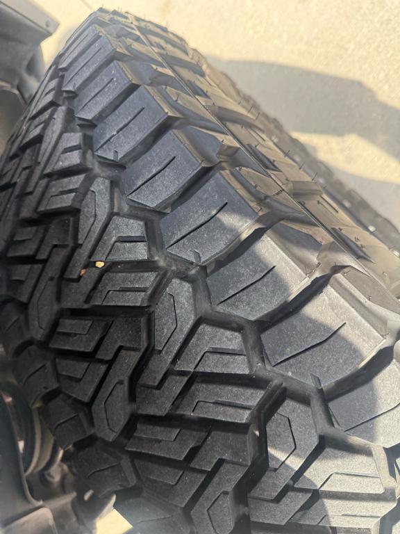 used 2015 Jeep Wrangler Unlimited car, priced at $22,900