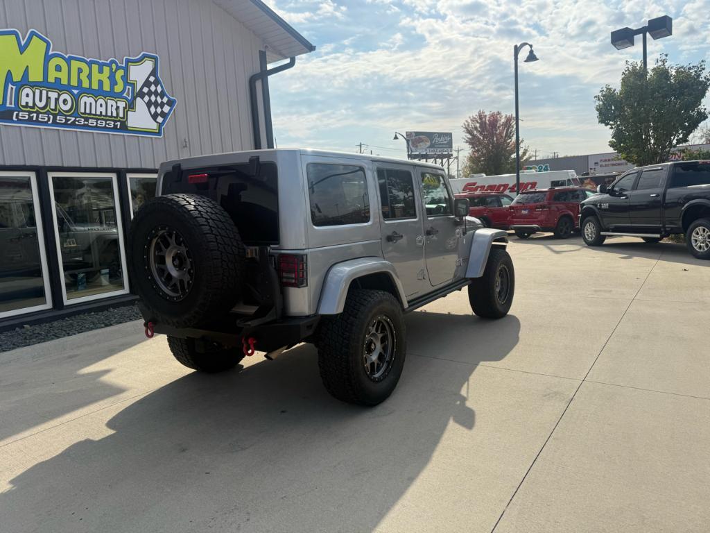 used 2015 Jeep Wrangler Unlimited car, priced at $22,900