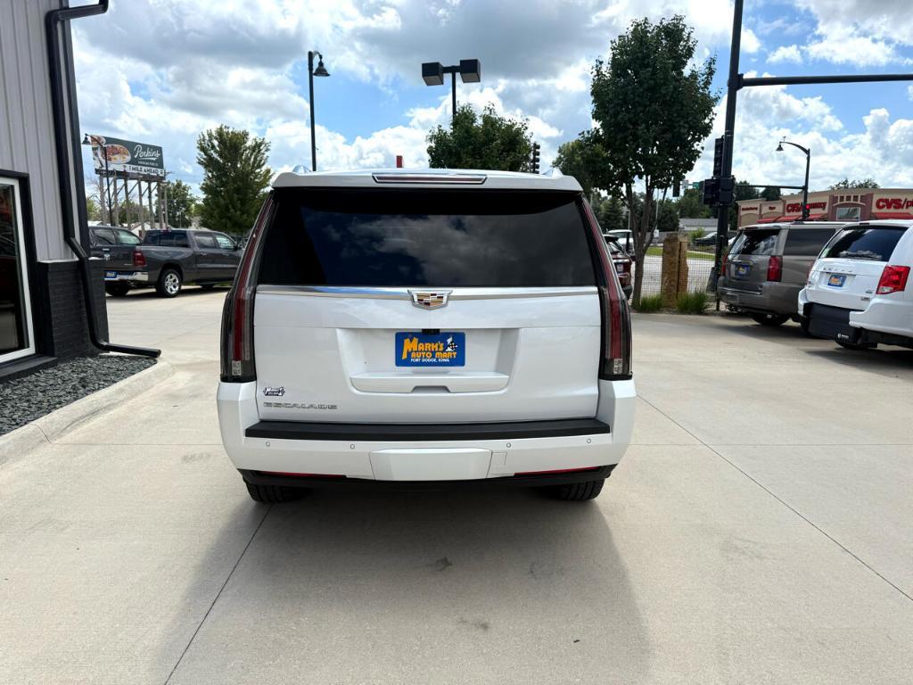 used 2019 Cadillac Escalade car, priced at $31,900