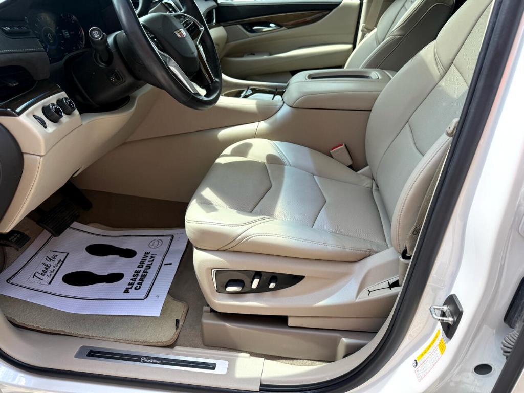 used 2019 Cadillac Escalade car, priced at $31,900