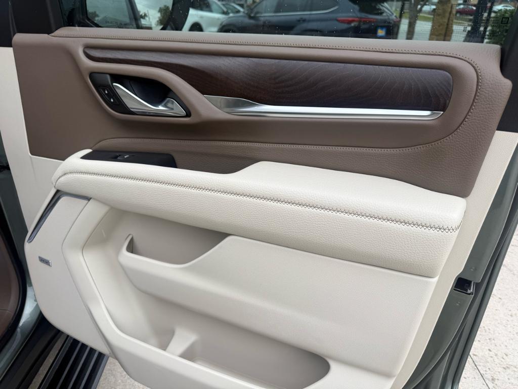 used 2023 GMC Yukon car, priced at $66,900