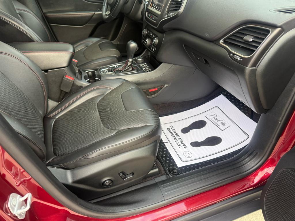 used 2019 Jeep Cherokee car, priced at $19,900