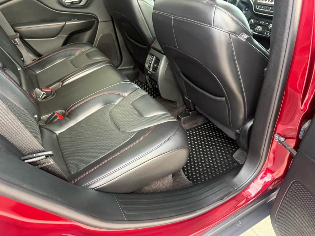 used 2019 Jeep Cherokee car, priced at $19,900