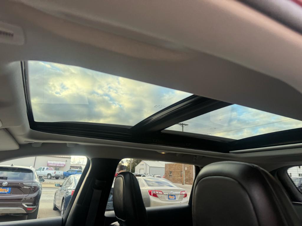 used 2019 Jeep Cherokee car, priced at $19,900