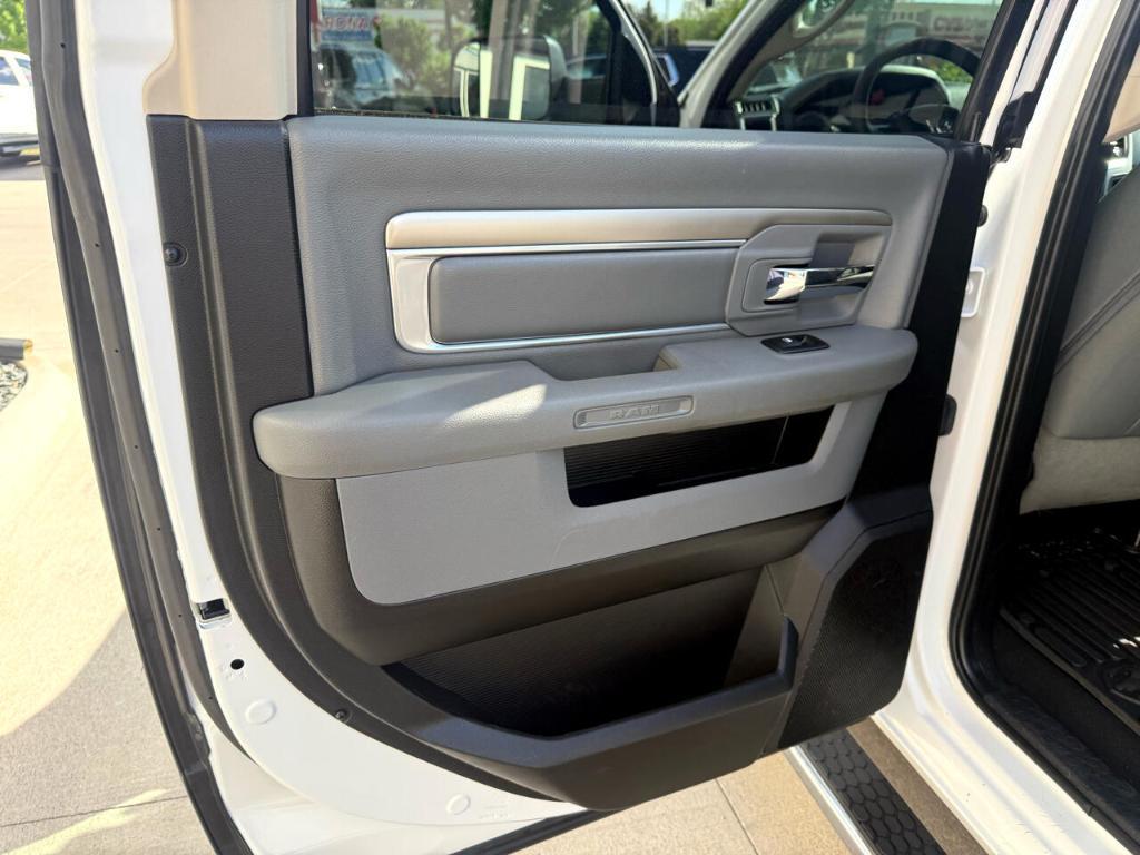 used 2019 Ram 1500 Classic car, priced at $24,900