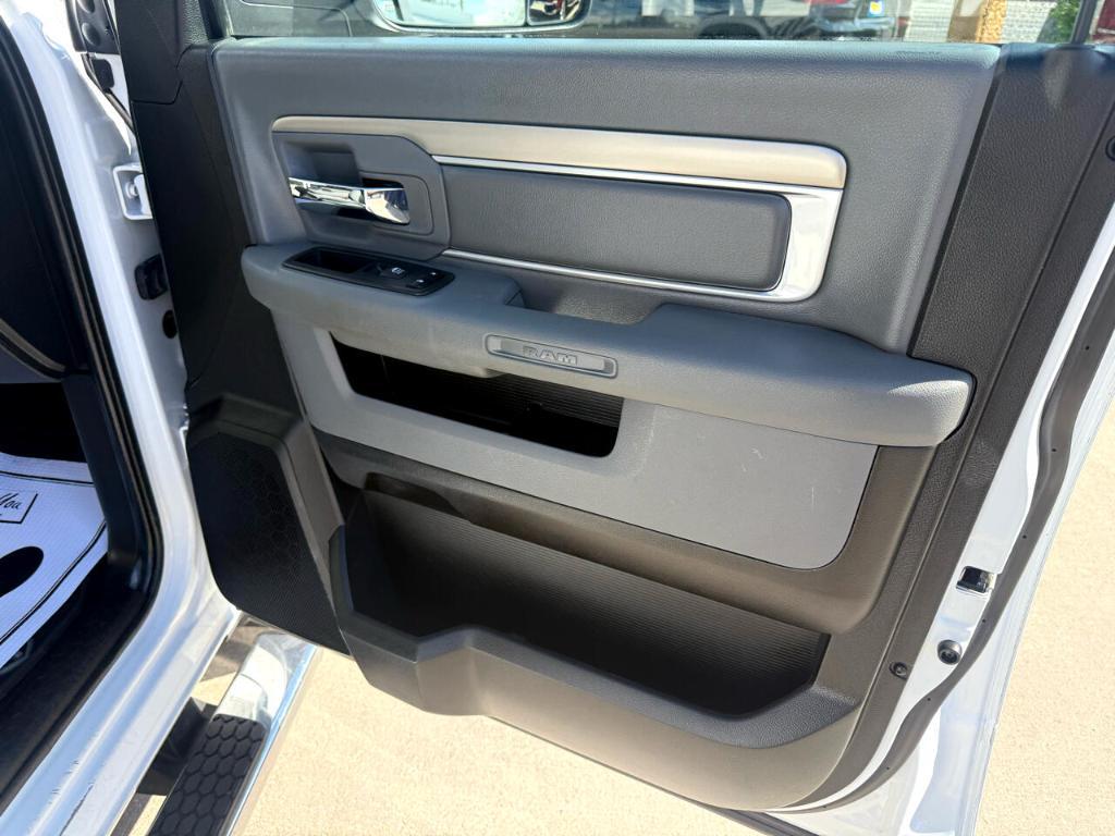 used 2019 Ram 1500 Classic car, priced at $24,900