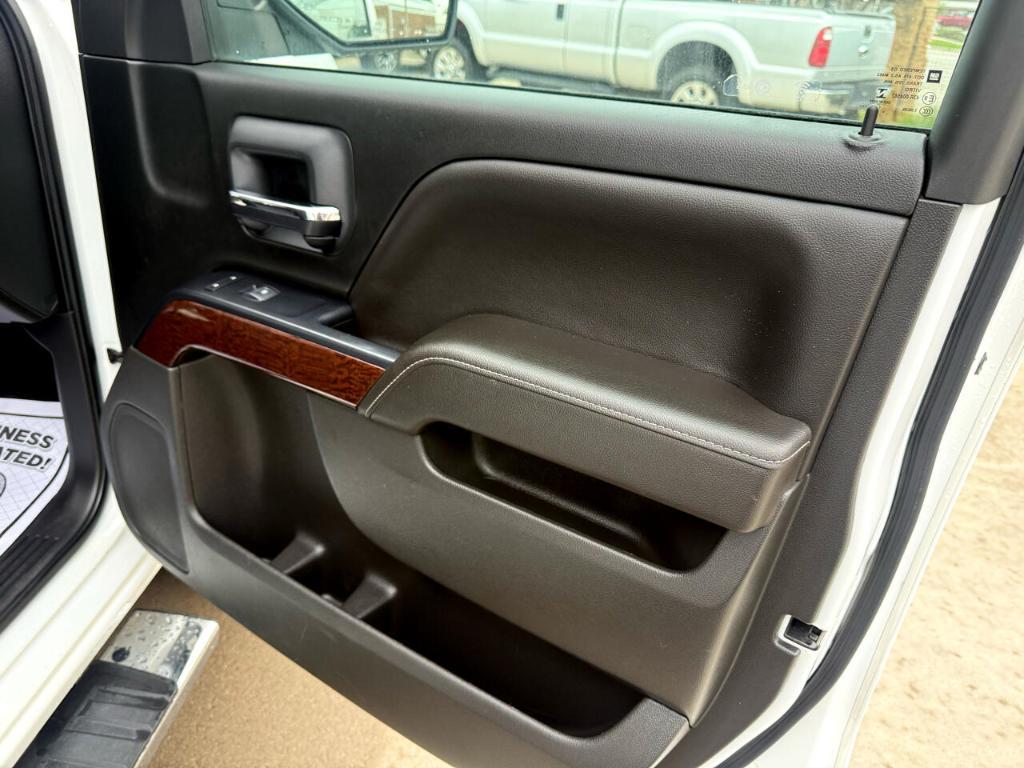 used 2018 GMC Sierra 1500 car, priced at $27,900