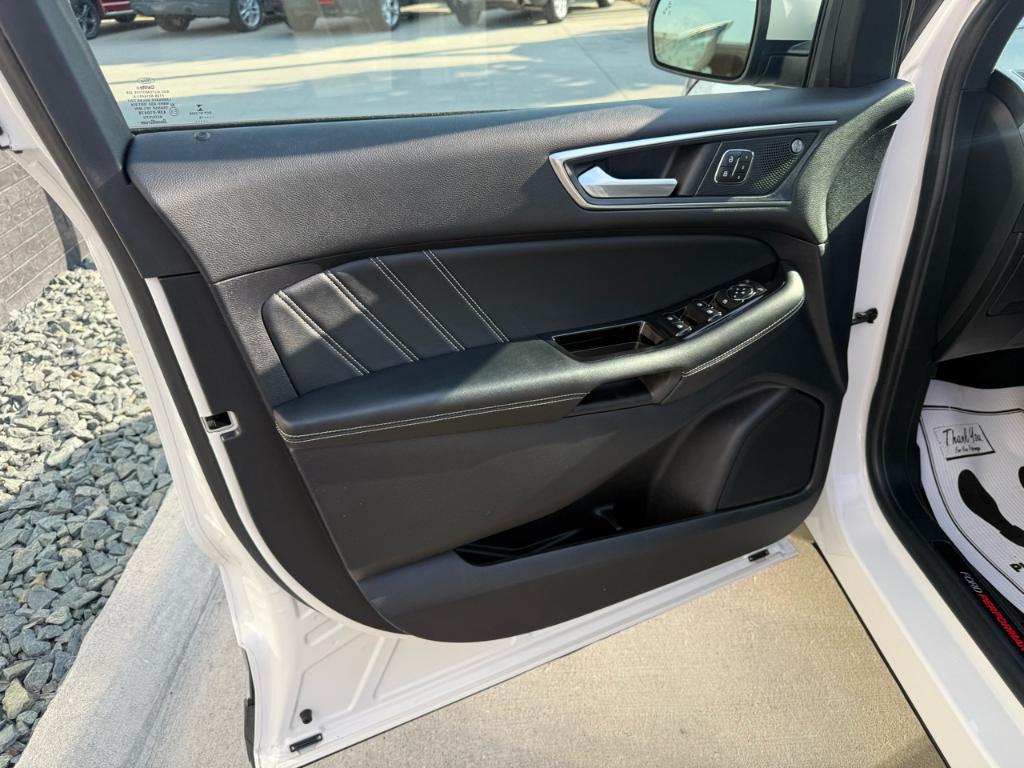 used 2019 Ford Edge car, priced at $23,900