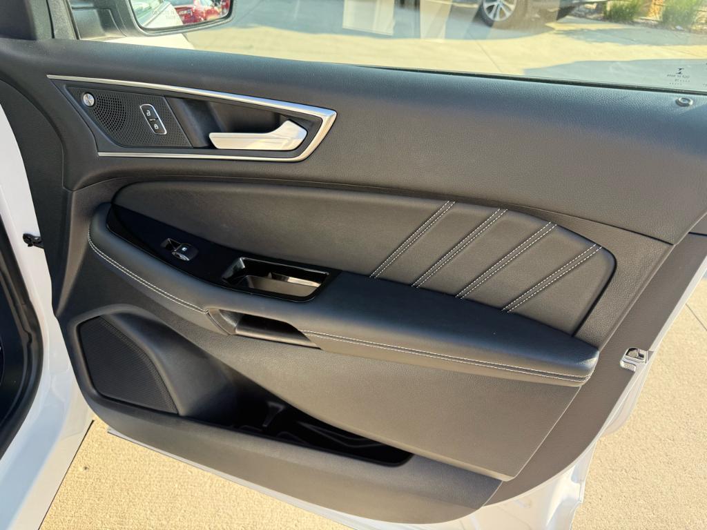 used 2019 Ford Edge car, priced at $23,900