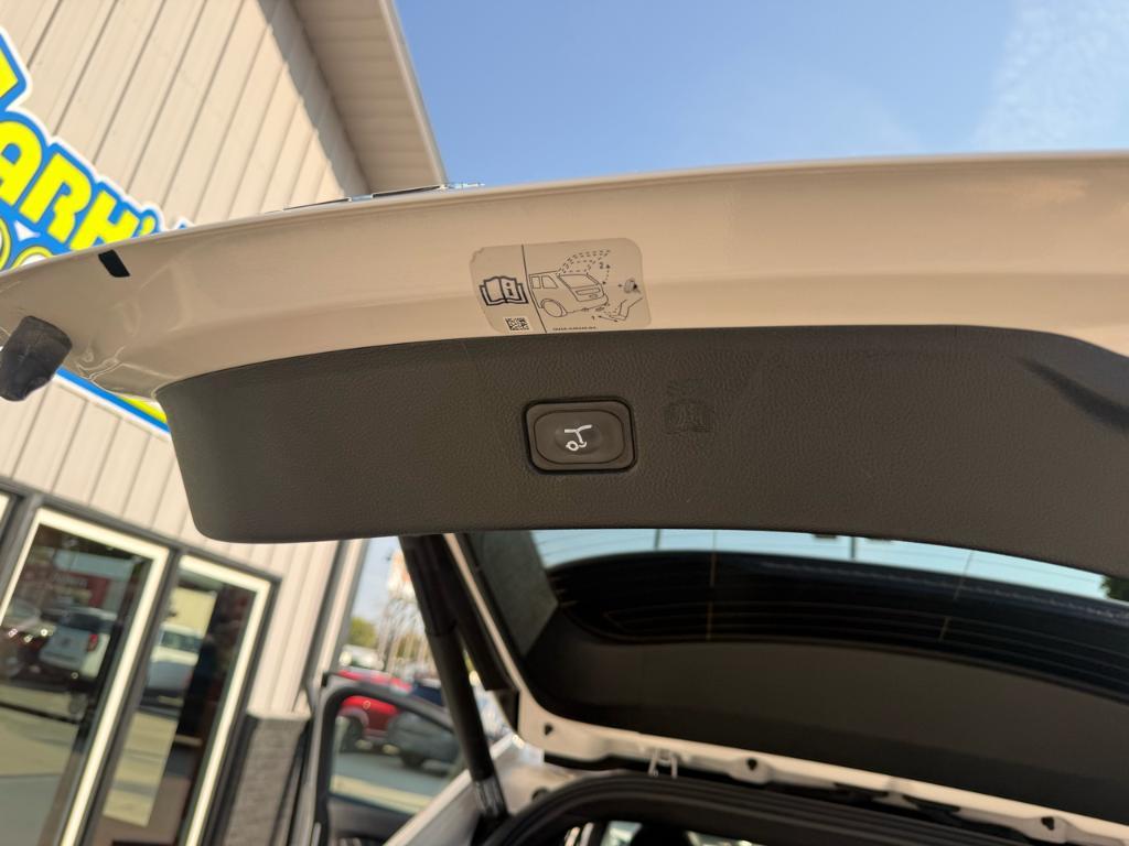 used 2019 Ford Edge car, priced at $23,900